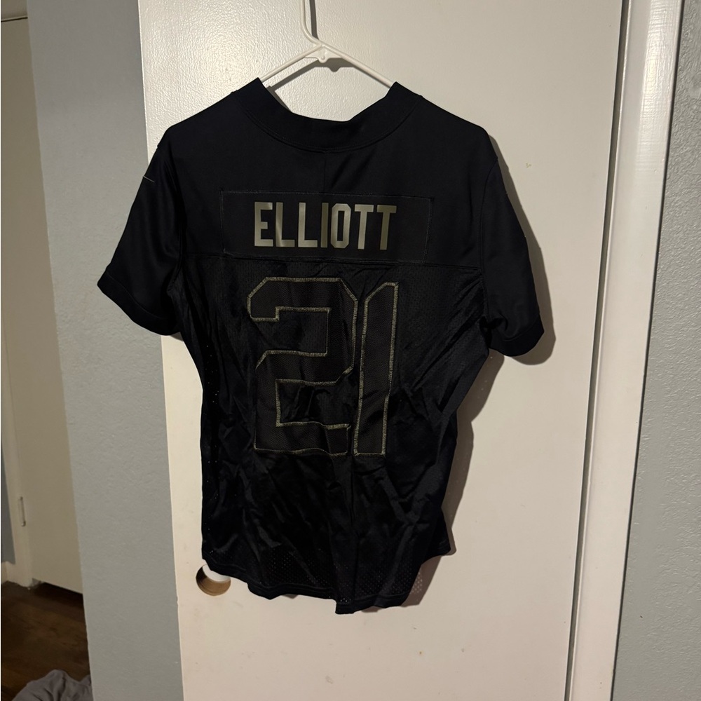 Nike Black Jersey with Green Detail